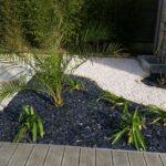 aménagement jardin : plantation, bordure en granit